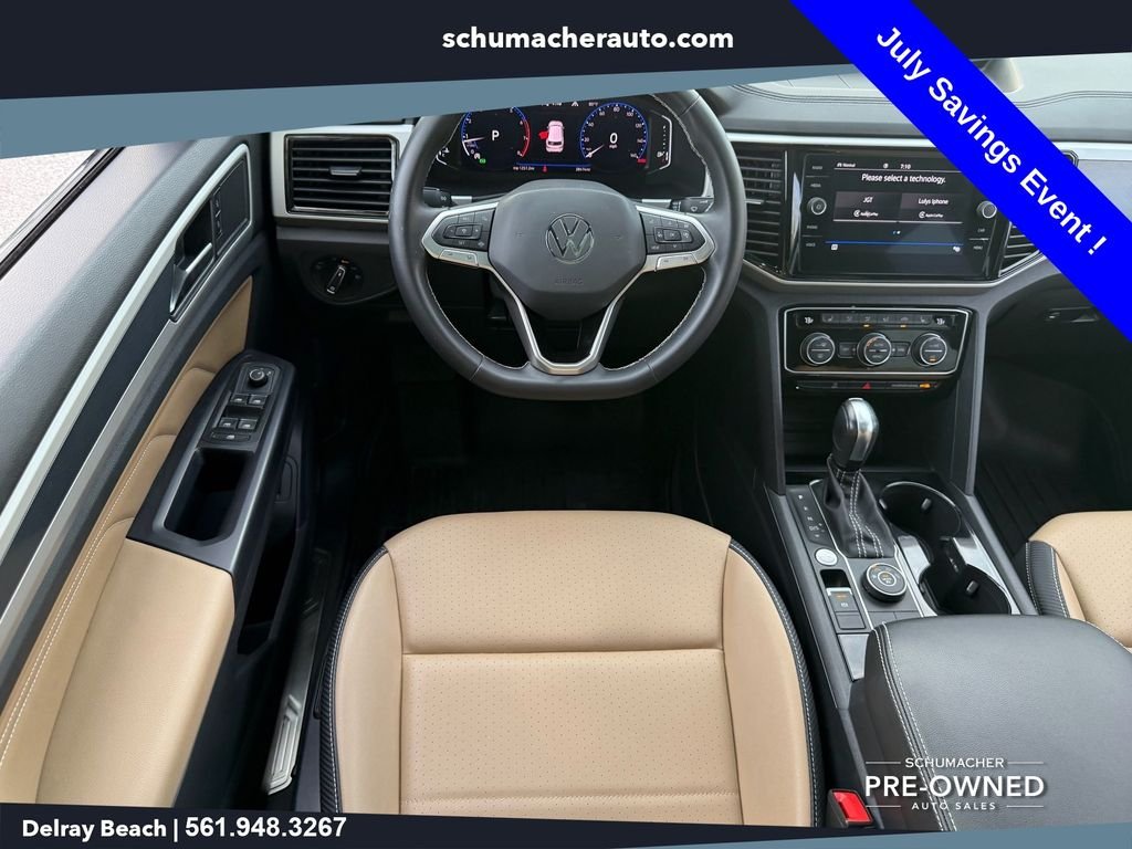 Used 2021 Black Volkswagen 2.0T SEL image 14