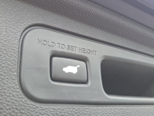 Used 2023 Obsidian Blue Pearl Honda Touring image 16