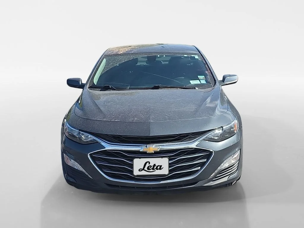Used 2020 Gray Chevrolet LT image 3
