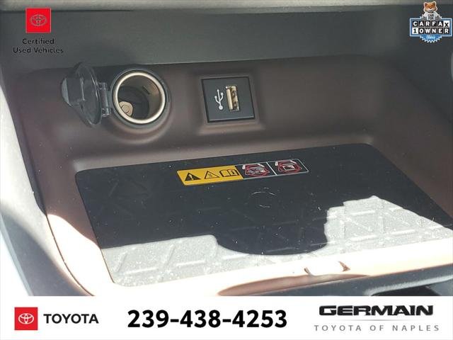 Certified Used 2025 RUBY FLARE PEARL Toyota  image 31