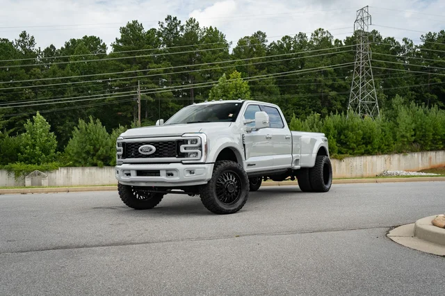 2026 Ford F-450SD Lariat