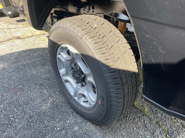 New 2026 Agate Black Metallic Ford F-350® XLT image 4