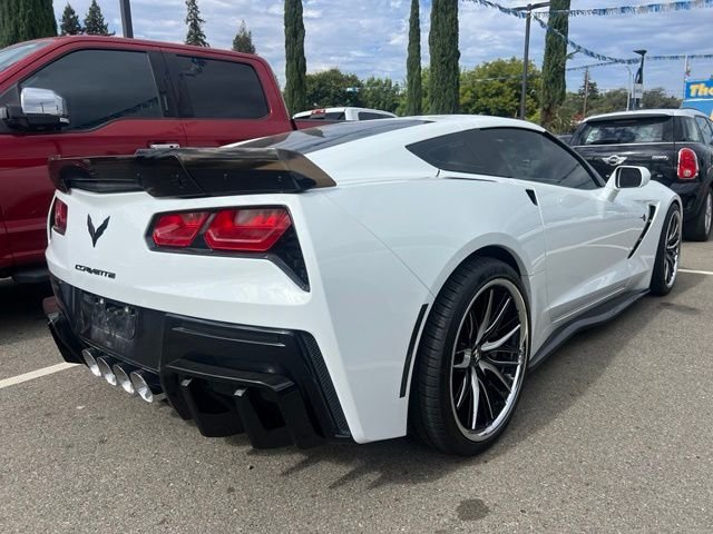 Used 2016 White Chevrolet Stingray image 6