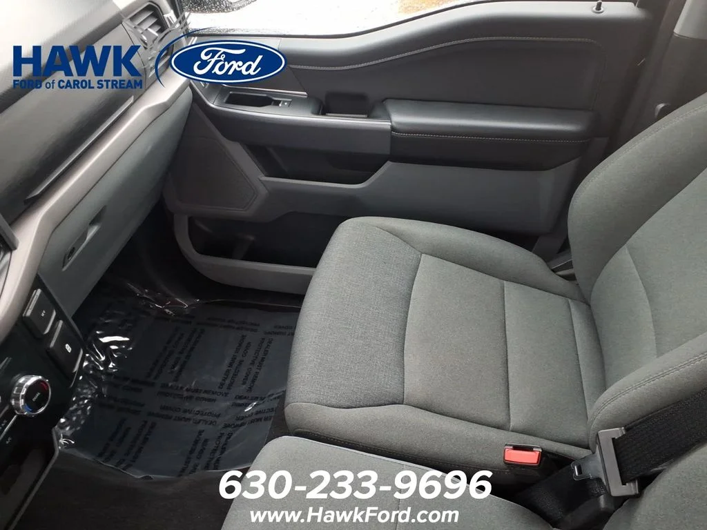 Used 2025 Black Ford XLT image 25