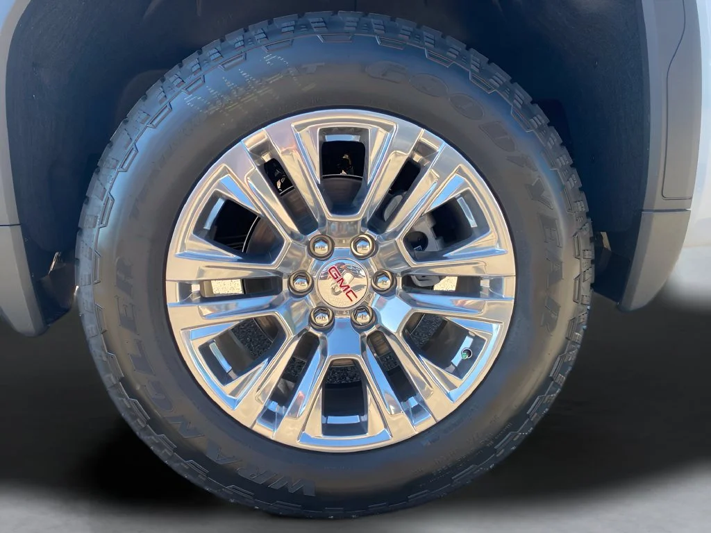 New 2026 Glacier White Tricoat GMC Denali image 33