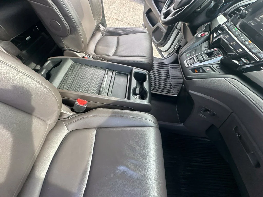 Used 2018  Honda EX-L image 36