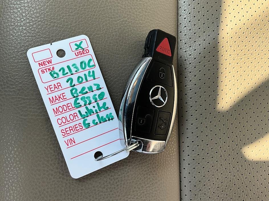 Used 2014 White Mercedes-Benz E 350 image 39