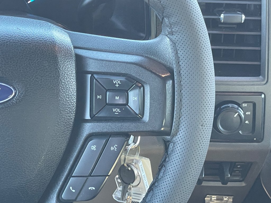 Used 2017 Oxford White Ford XL image 18