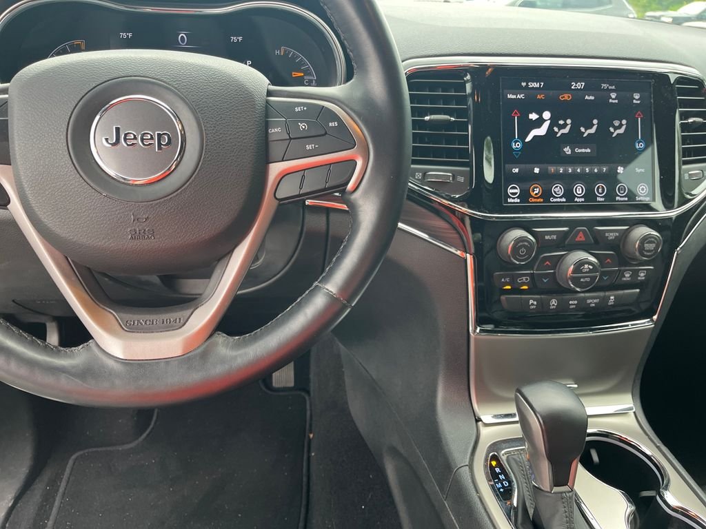 Used 2021 Gray Jeep Limited image 14