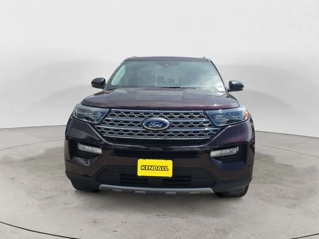 Used 2023 Red Metallic Ford Limited image 2
