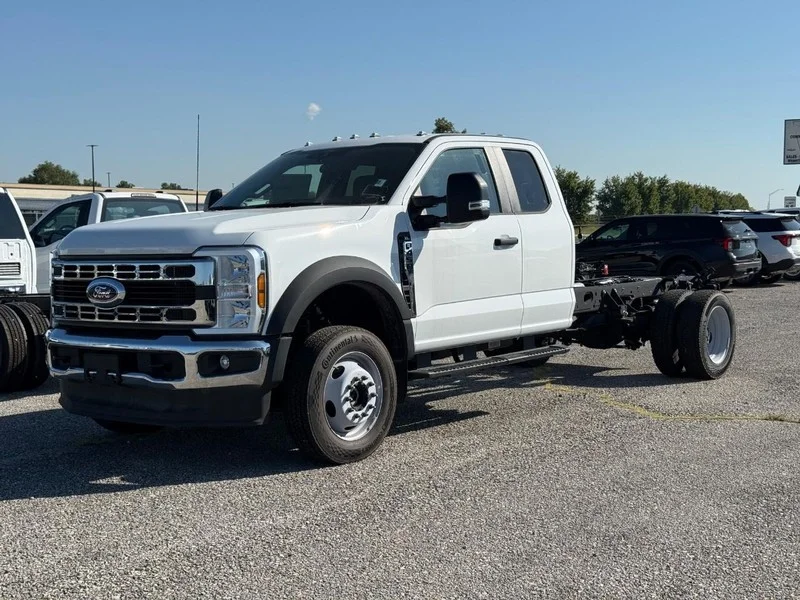 2026 Ford F-450 Super Duty Chassis Cab
