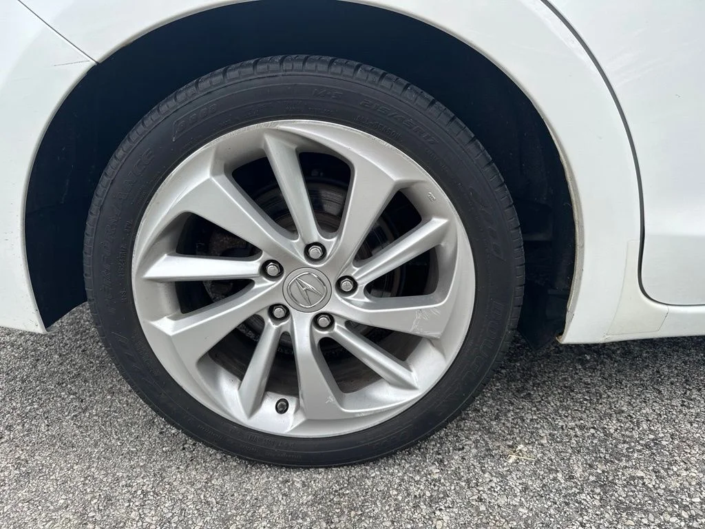 Used 2016 White Acura 2.4L image 12