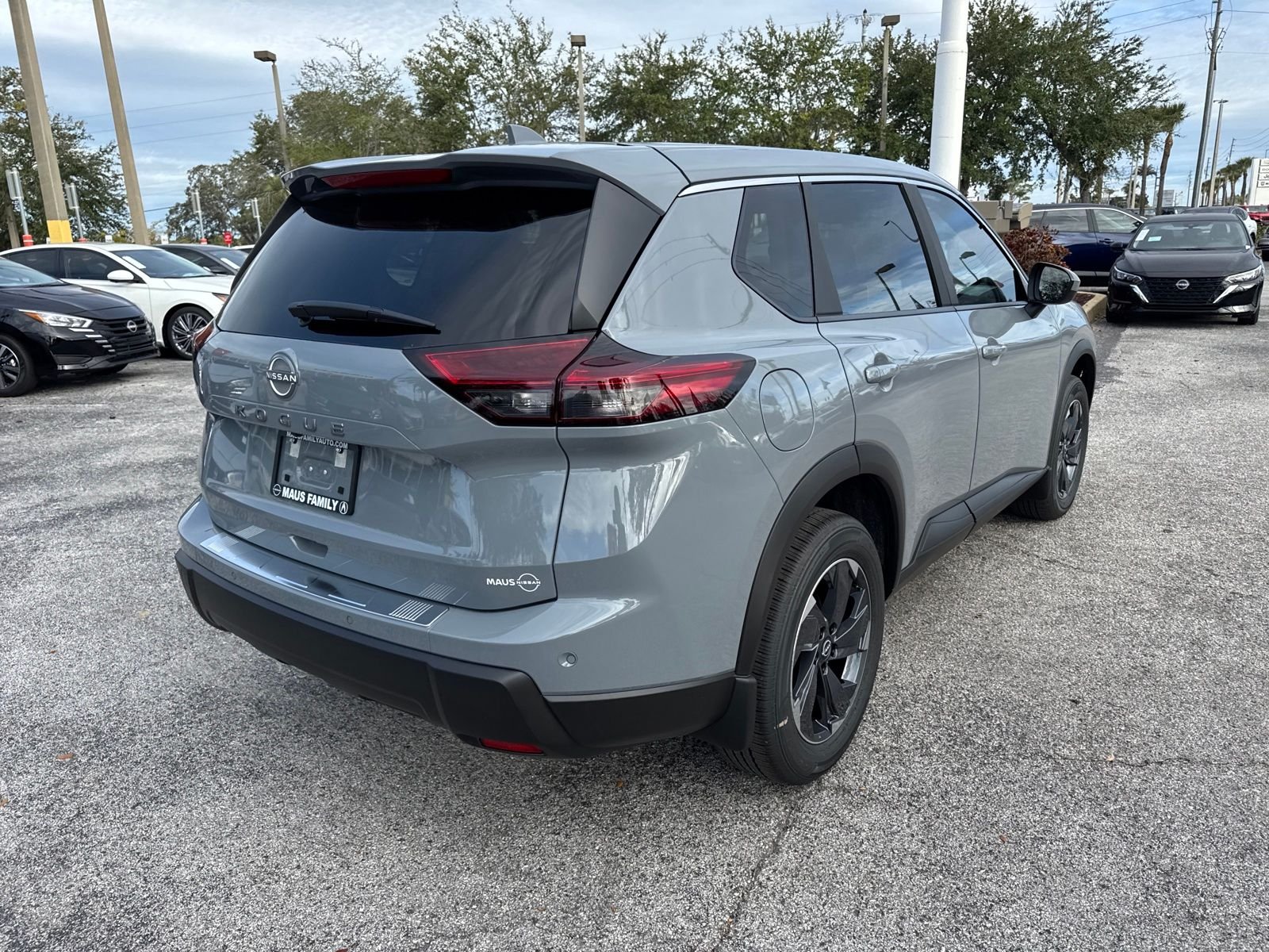New 2026 Nissan Rogue SV 4D Sport Utility