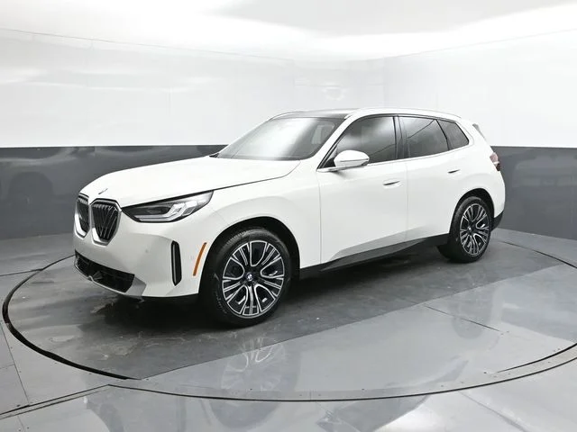 2025 BMW X3 30 XDRIVE's photo