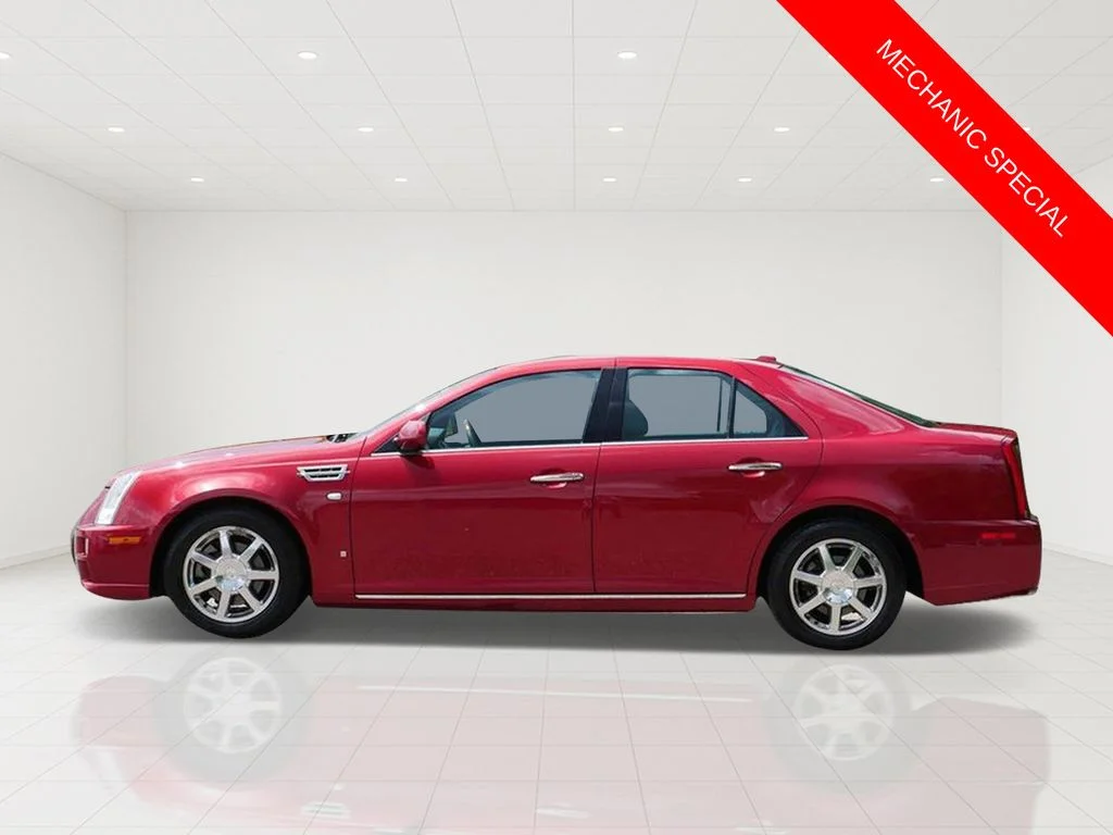 Used 2009 Red Cadillac V8 image 5