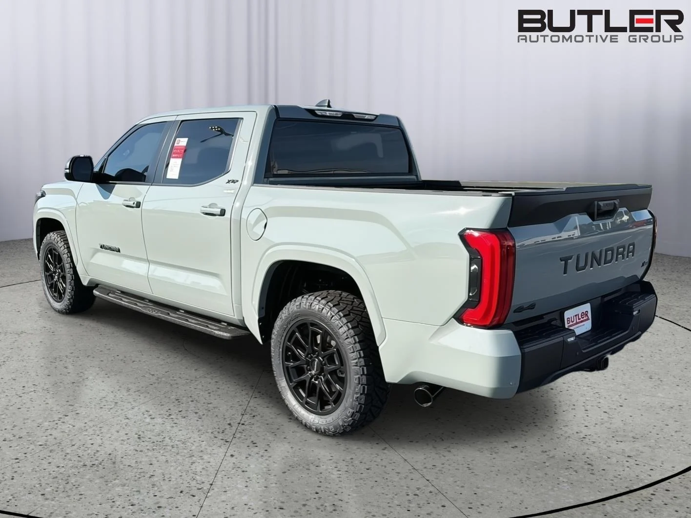 New 2026 Lunar Rock Toyota SR5 image 4