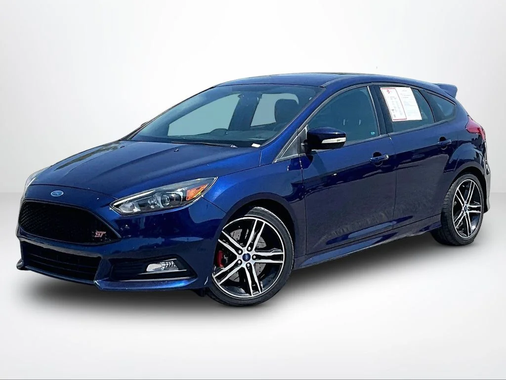 Used 2016 Blue Ford ST image 2