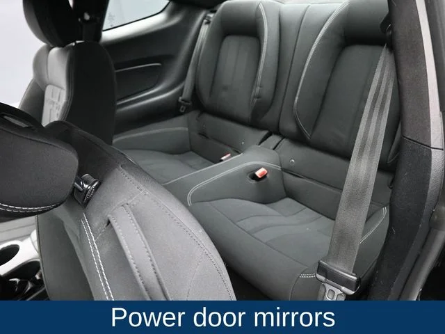 Used 2018 Black Ford GT image 15