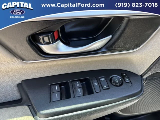 Used 2019  Honda EX image 21