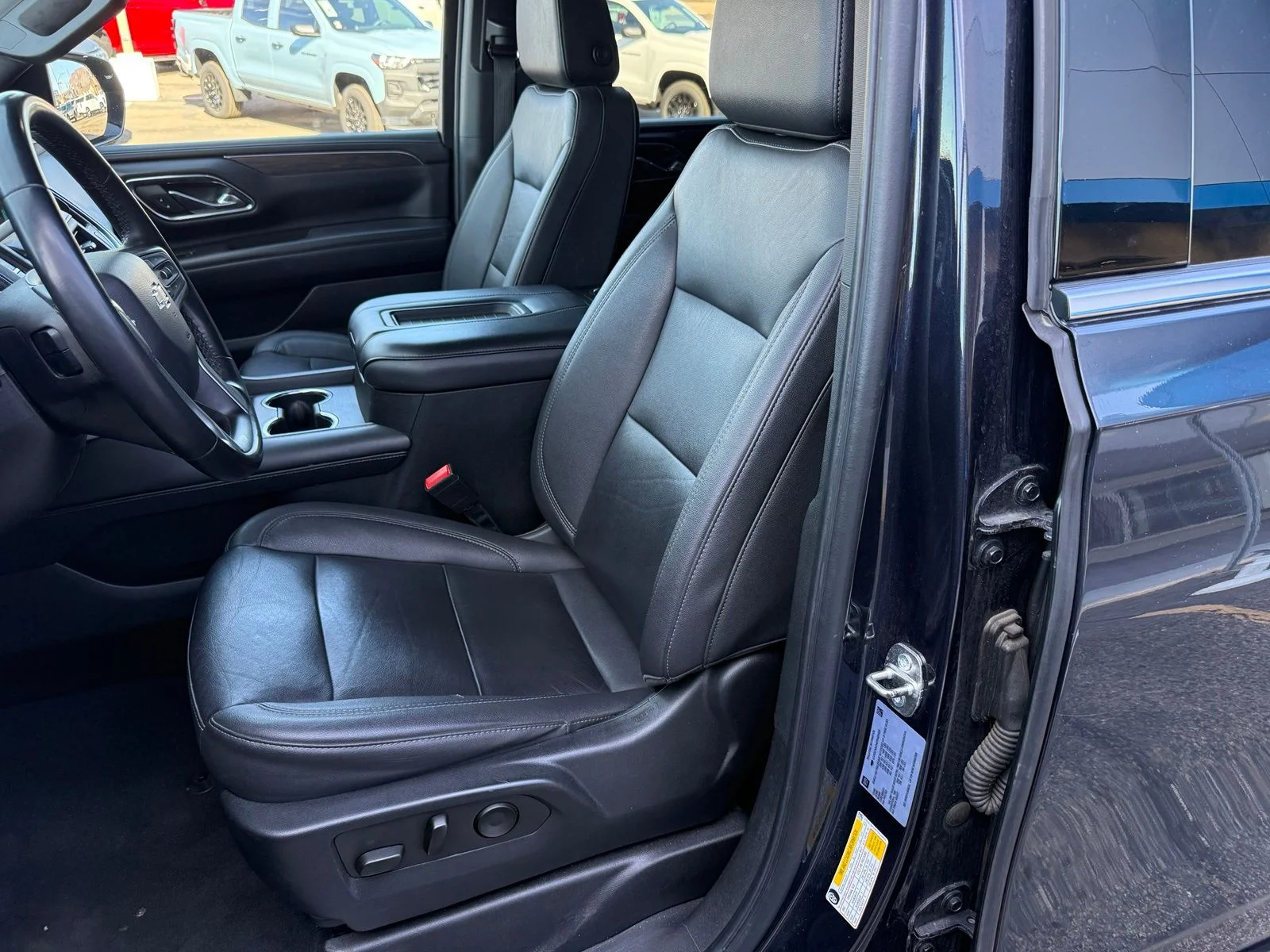 2023 Chevrolet Tahoe LT - Photo 32