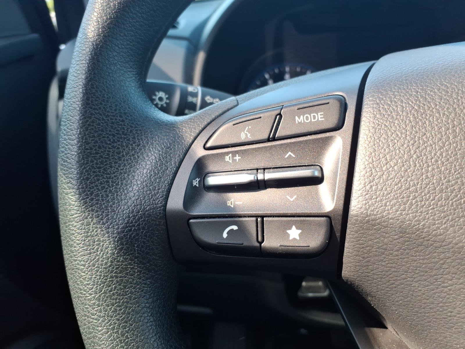2023 Hyundai Kona SEL - Photo 28