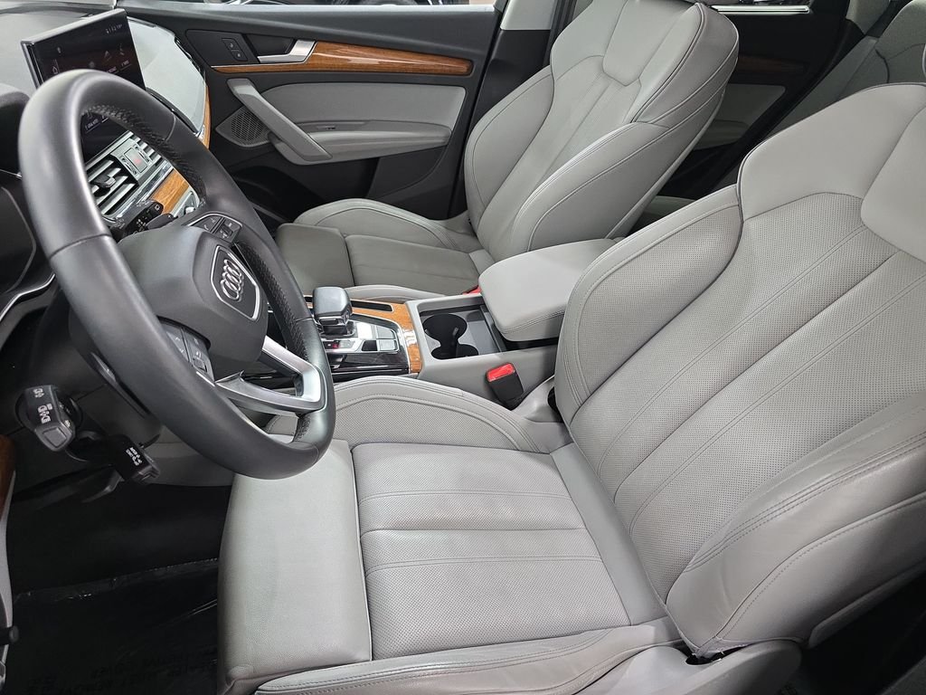 Used 2023 Blue Audi 45 S line Premium image 5