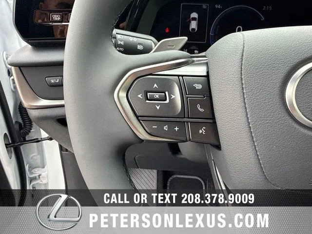 New 2026 Oxygen White Lexus  image 24