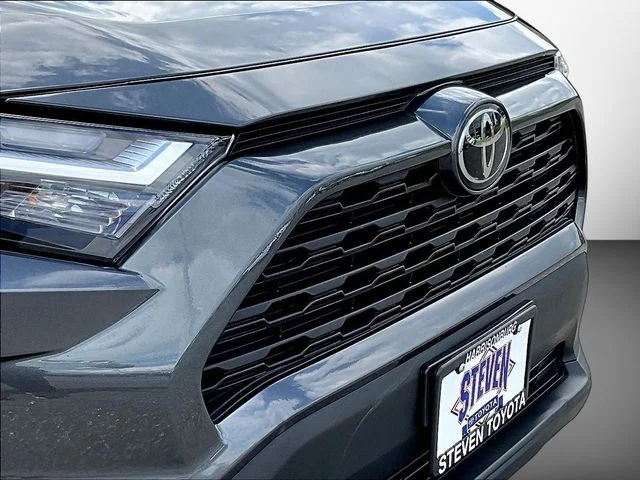 Used 2024 Gray Toyota XLE image 38