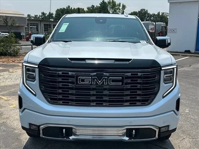 New 2026 Glacier White Tricoat GMC Denali Ultimate image 4