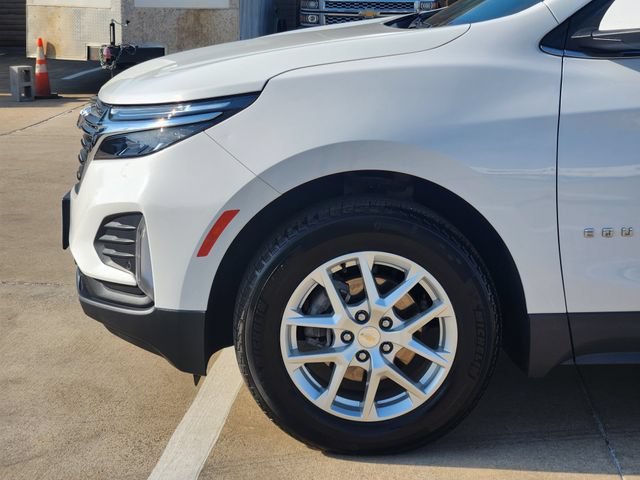 Used 2024 Summit White Chevrolet LT image 15