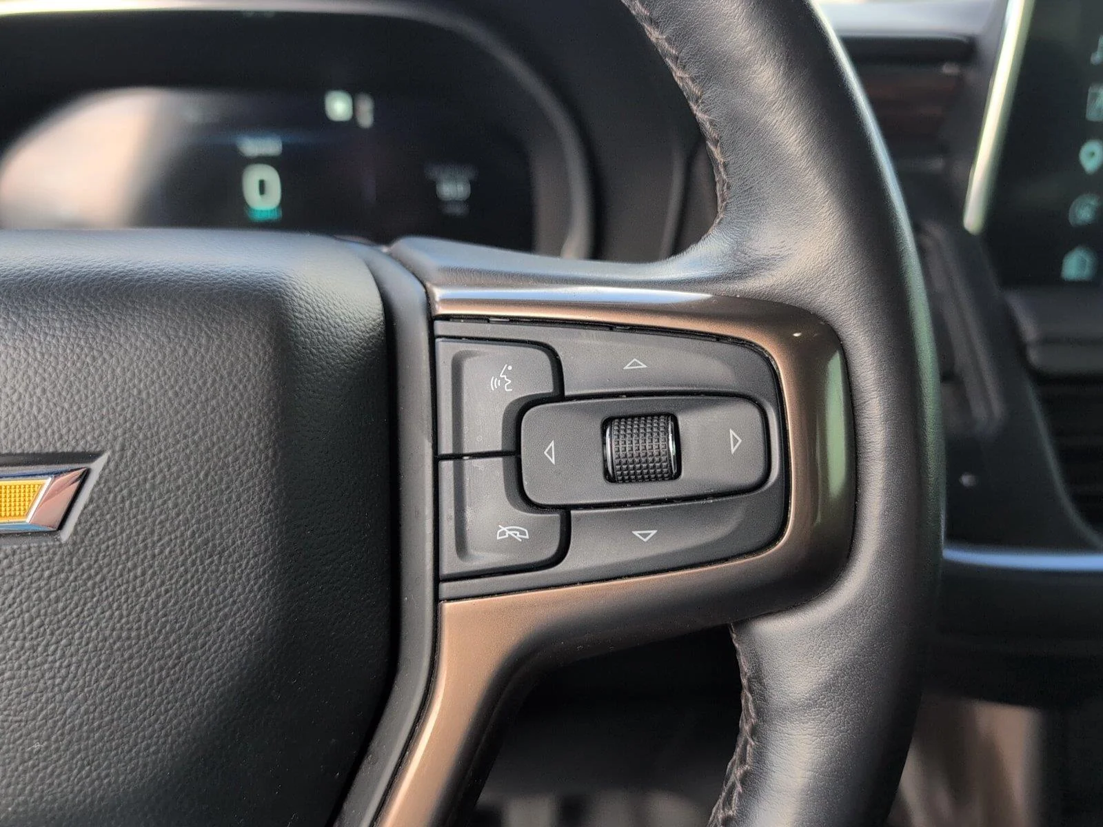 Used 2022 Dark Ash Metallic Chevrolet High Country image 26