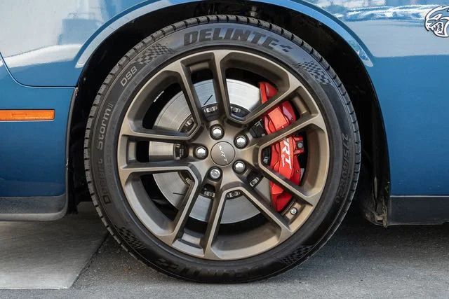 2023 Dodge Challenger SRT - Photo 15