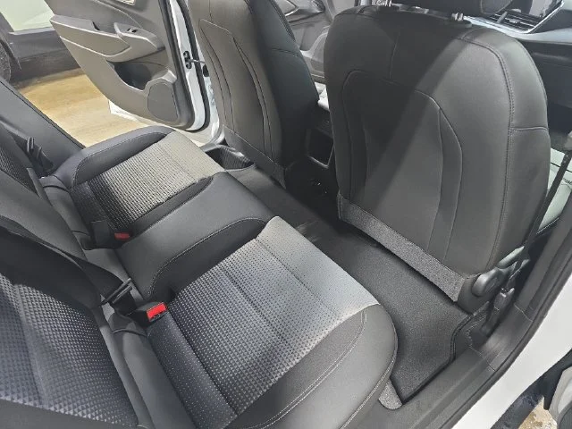 2026 Chevrolet Trax LT - Photo 14