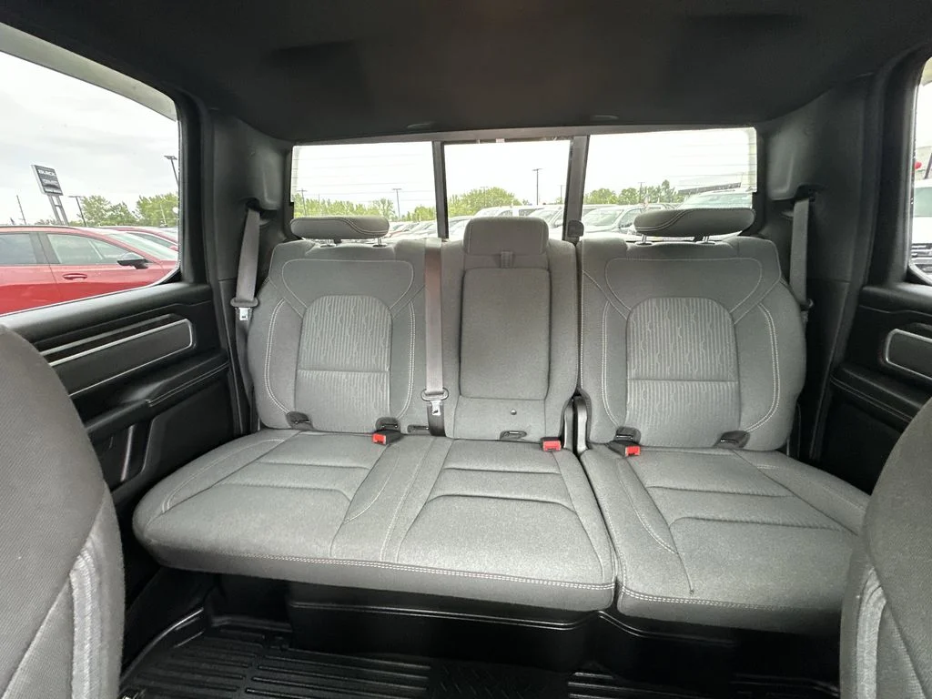 Used 2022 Gray Ram Big Horn/Lone Star image 17