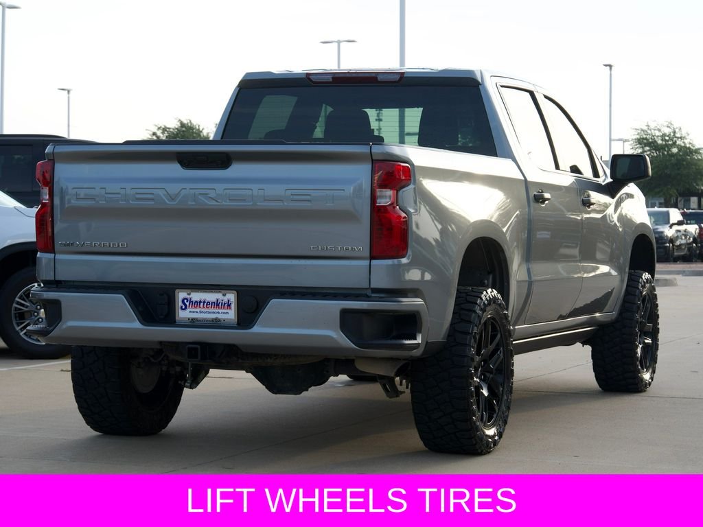 Used 2026 Gray Chevrolet Custom image 9