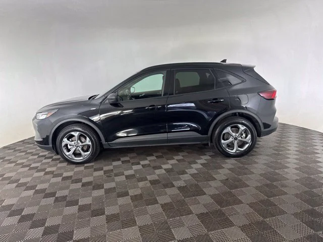 Used 2025 Black Ford ST-Line image 10