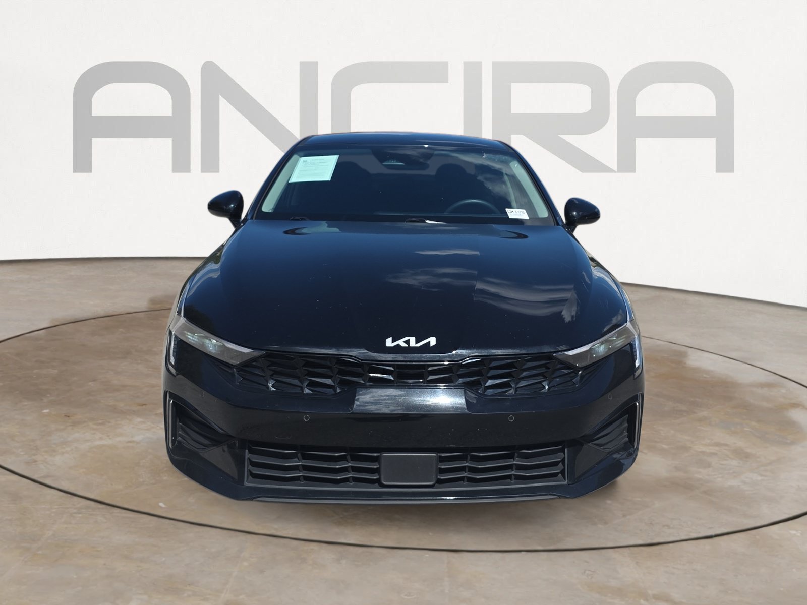 Certified Used 2025 Aurora Black Pearl Kia LXS image 3