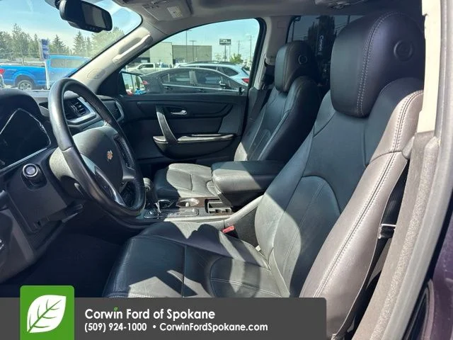 Used 2017 Blue Chevrolet 2LT image 8