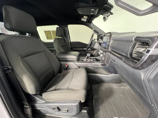 Used 2023 White Ford XLT image 41
