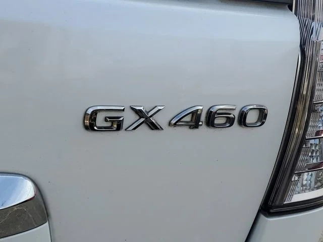 Used 2016 White Lexus 4DR SUV 4WD image 29