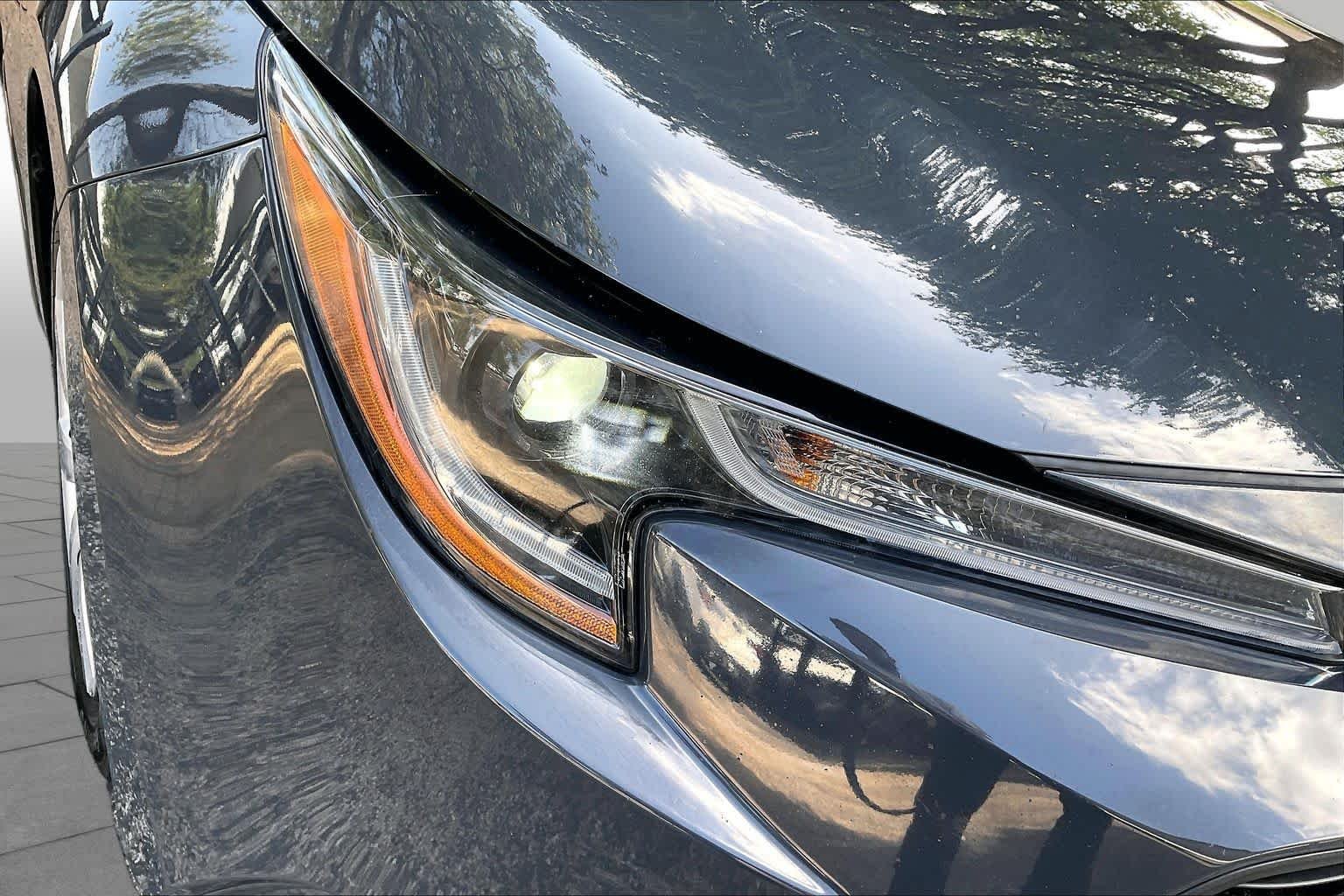 Used 2023 Underground Toyota LE image 27
