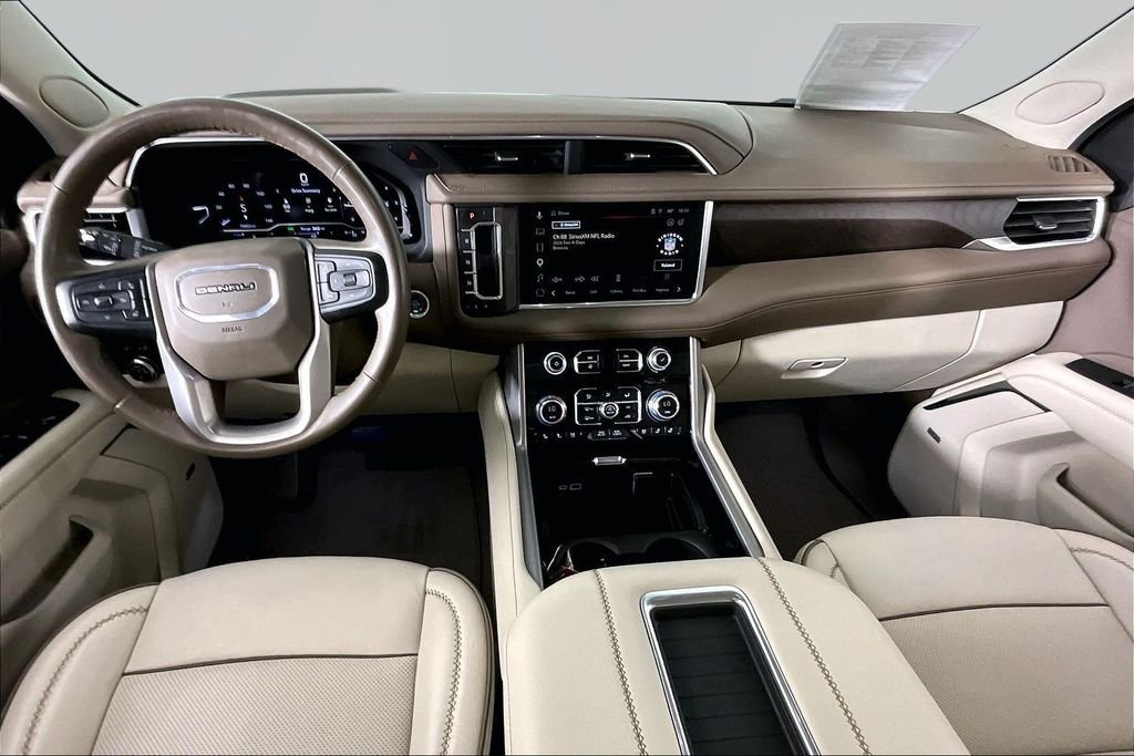 Used 2024 White GMC Denali image 7