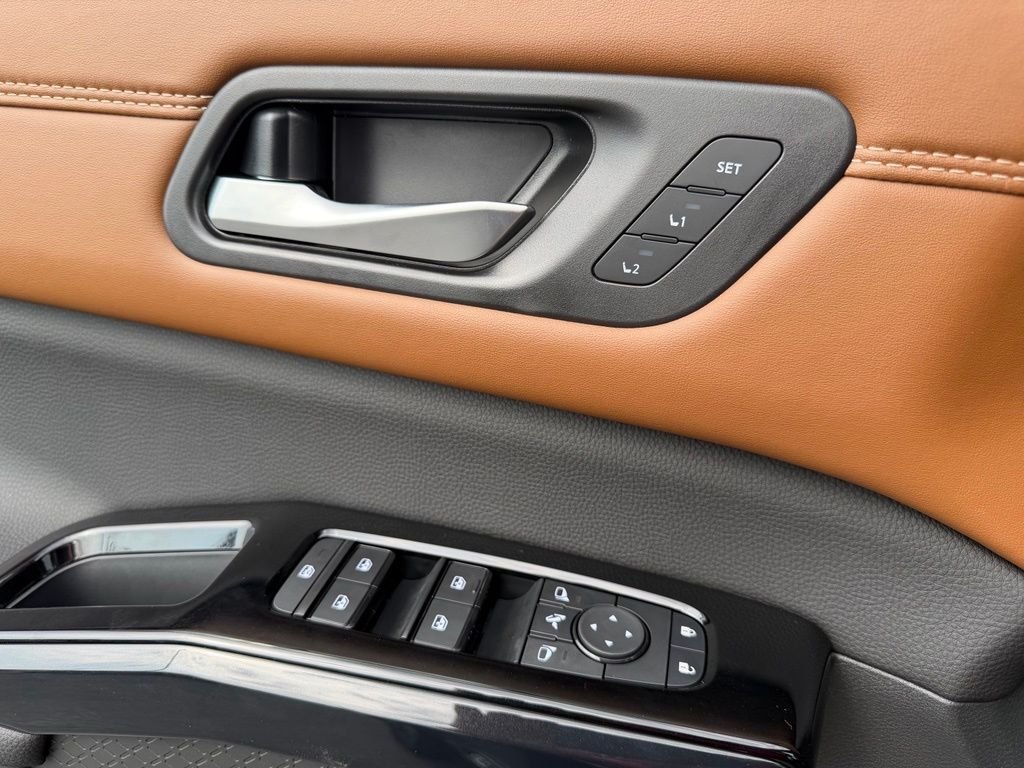 New 2026 Deep Ocean Blue Pearl Nissan Platinum image 12