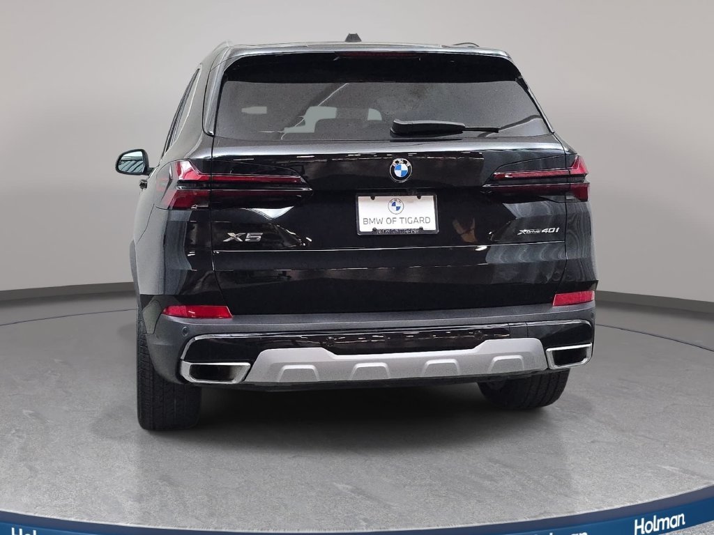 Used 2025 Black Sapphire Metallic BMW xDrive40i image 7