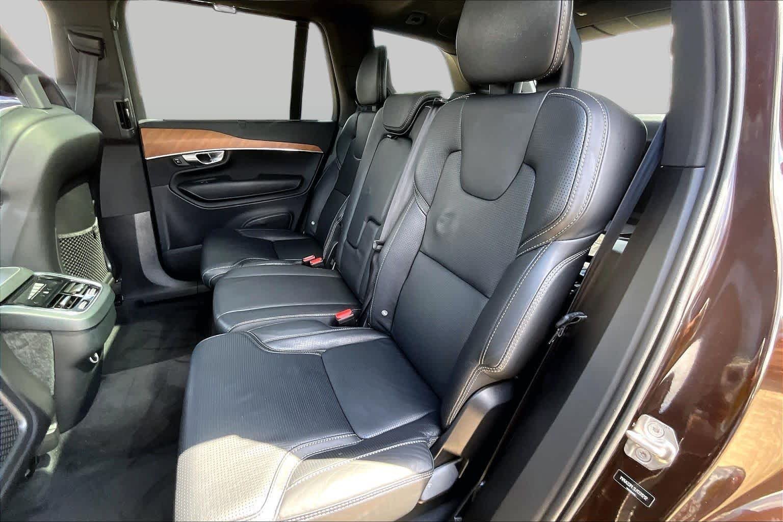 Used 2018 Maple Brown Metallic Volvo Inscription image 20