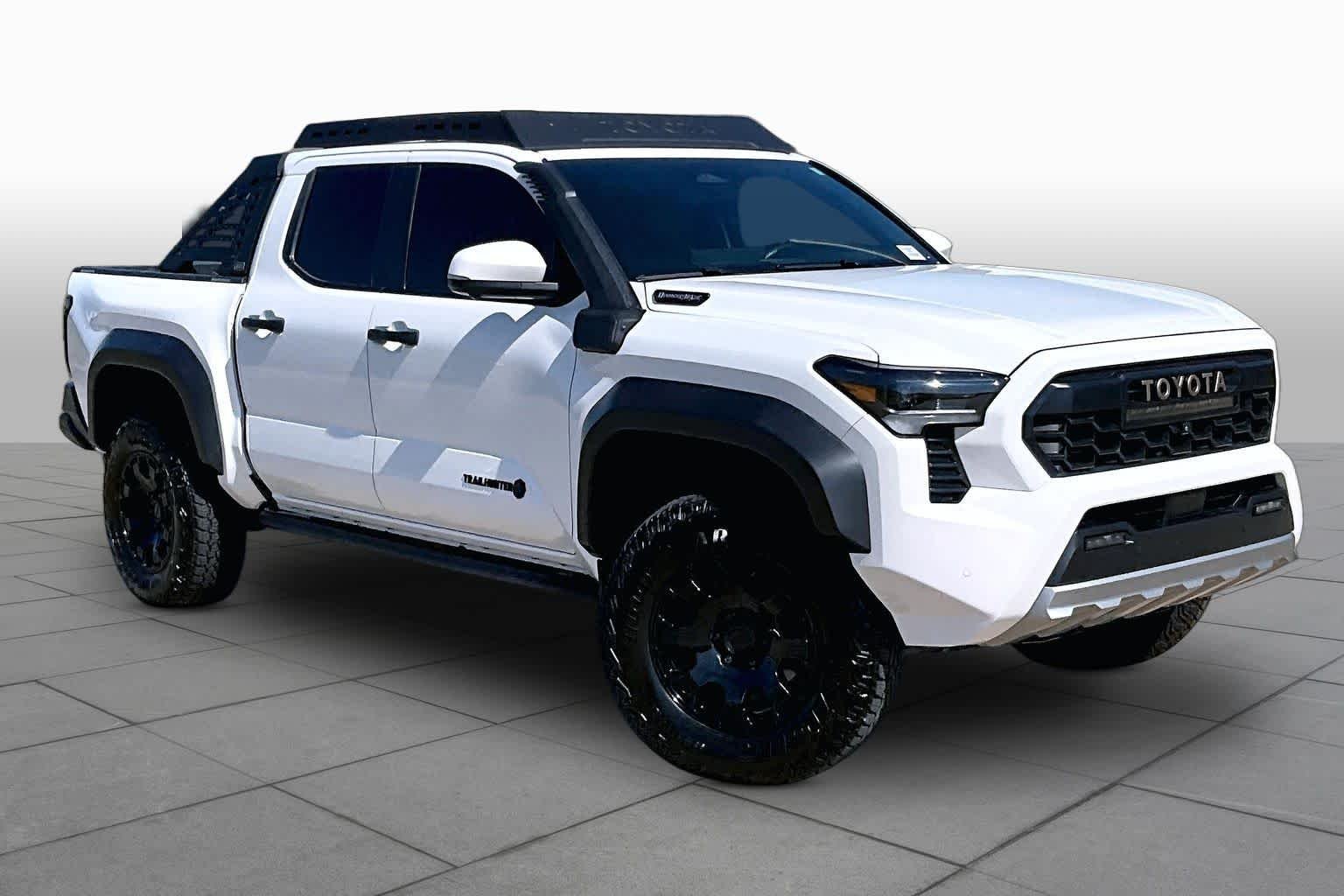Used 2024 Ice Cap Toyota Trailhunter Hybrid image 5