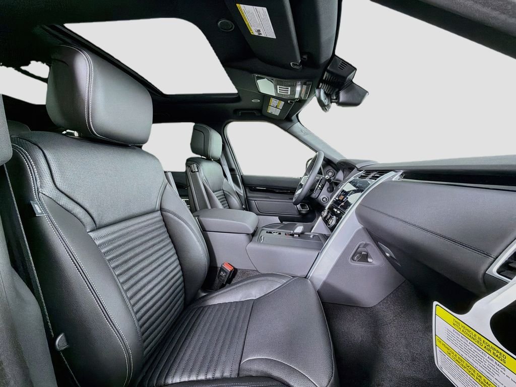 New 2026 Fuji White Land Rover S image 30