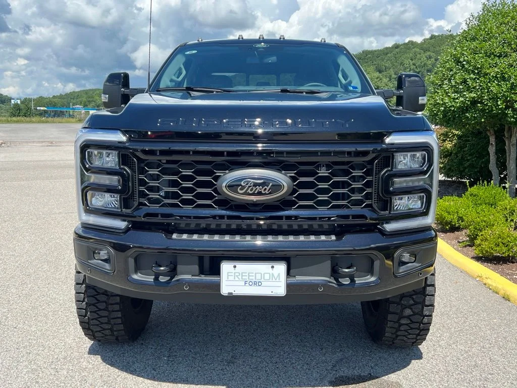New 2026 Agate Black Metallic Ford F-250® Lariat® image 14