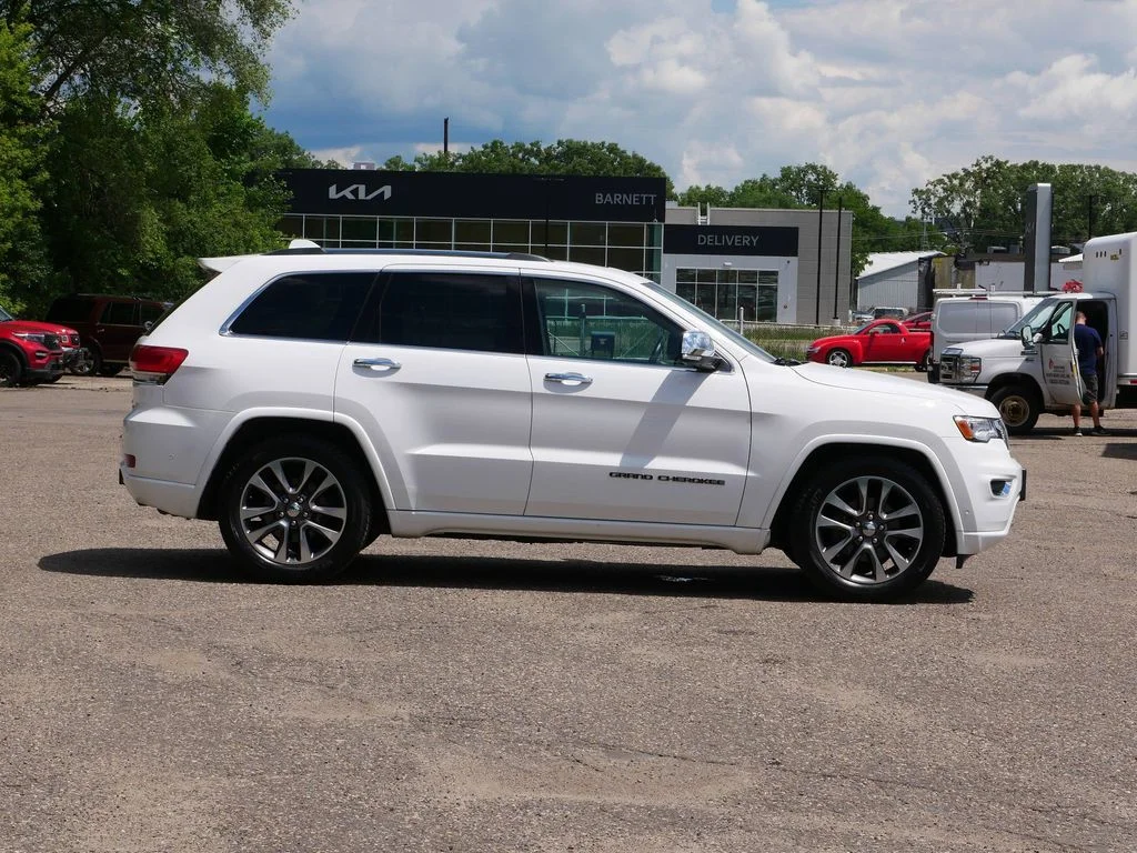 Used 2018 Jeep Grand Cherokee Overland with VIN 1C4RJFCG0JC320922 for sale in White Bear Lake, Minnesota