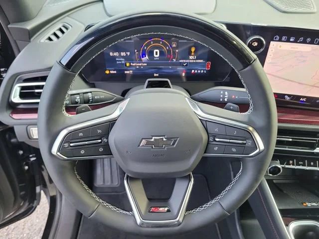 New 2026 Mosaic Black Metallic Chevrolet Z71 image 23